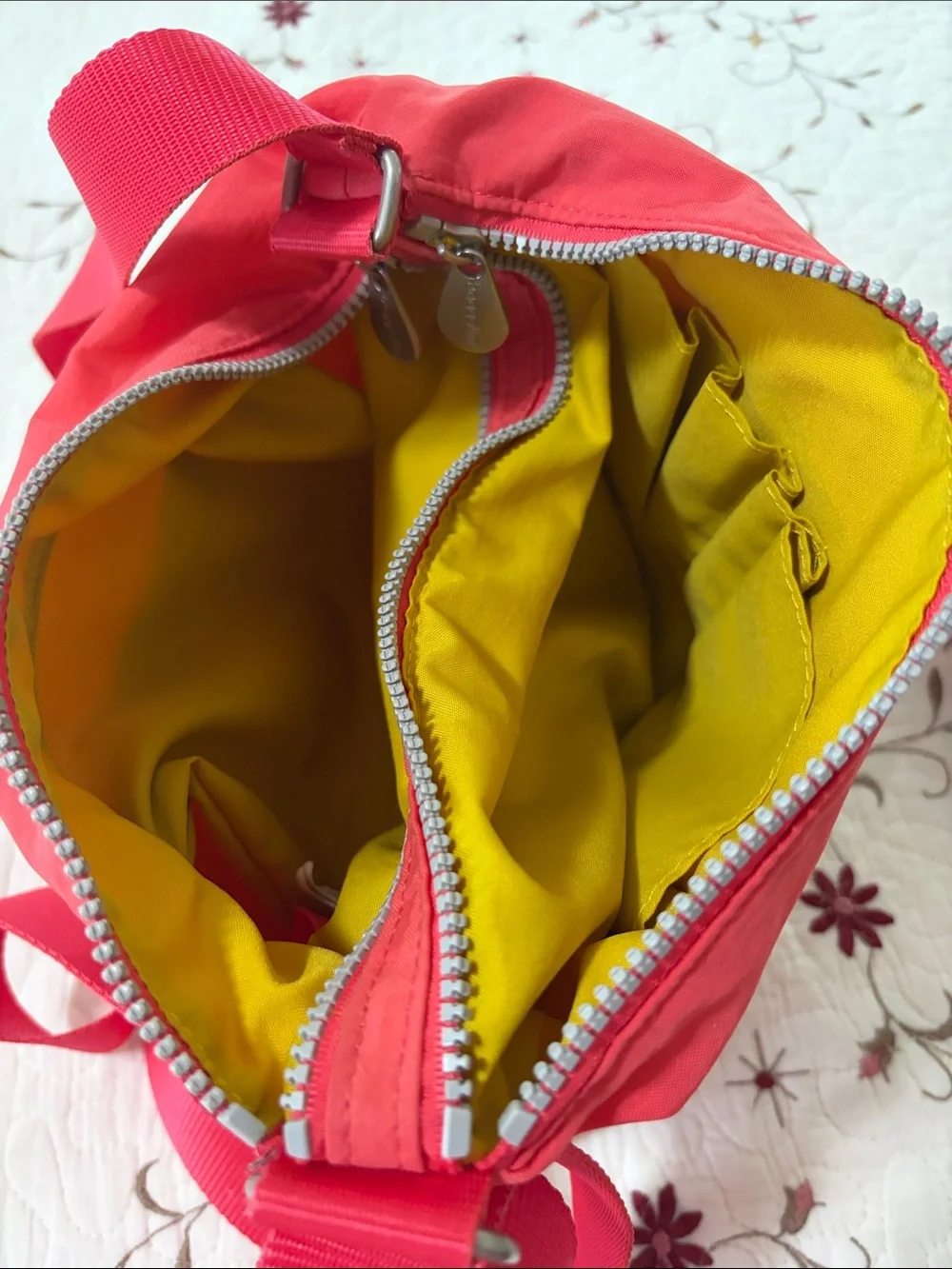 Baggallini Red and Taupe Lightweight Crossbody Duo